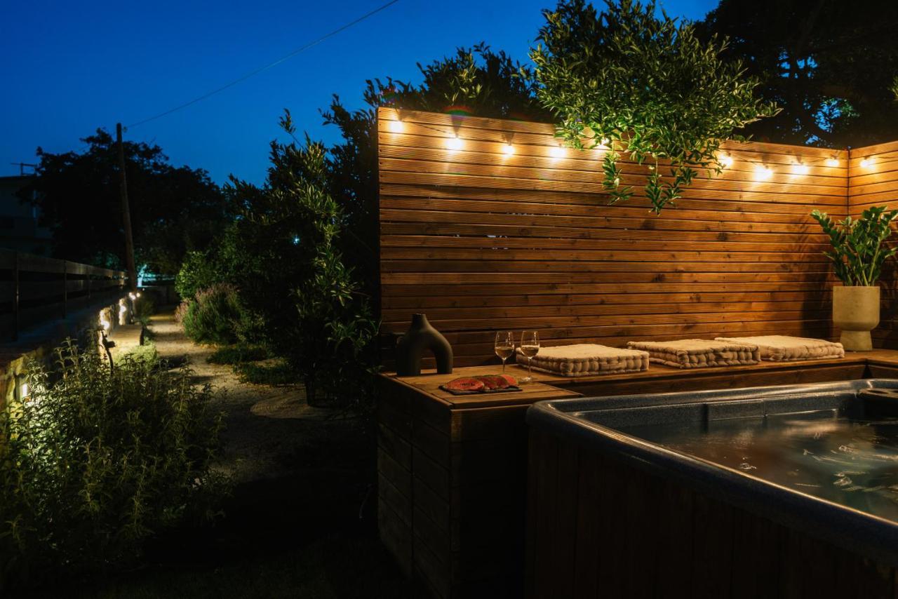 Villa Repsimia With Private Jacuzzi Kokkinos Pirgos Luaran gambar