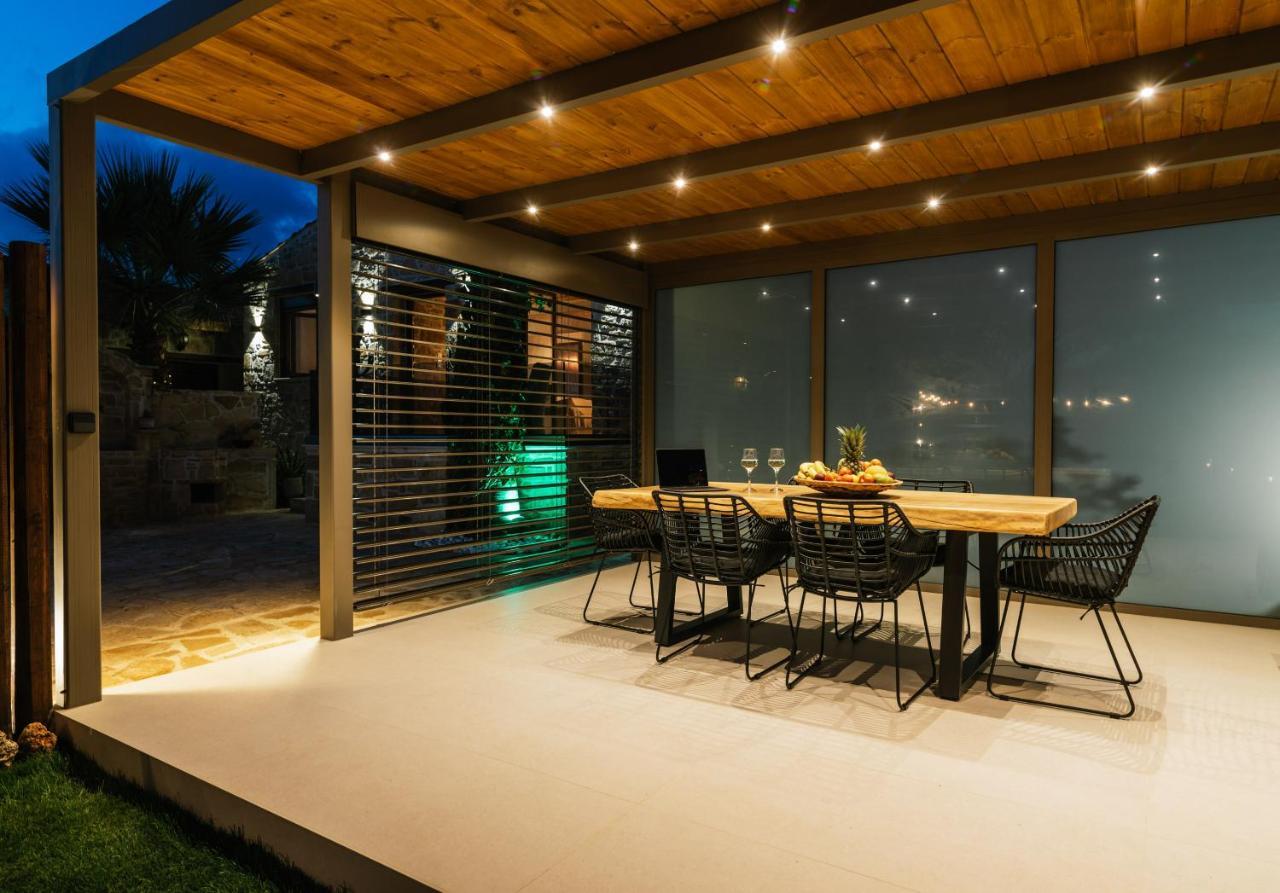 Villa Repsimia With Private Jacuzzi Kokkinos Pirgos Luaran gambar